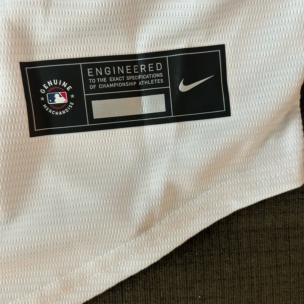 Nike Miami Marlins 2020 Baseball MLB White Jersey Men’s Size: M - Picture 4 of 6